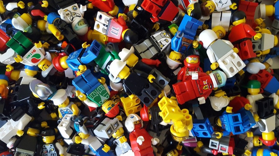50 Minifiguren von LEGO® gemischt bunt