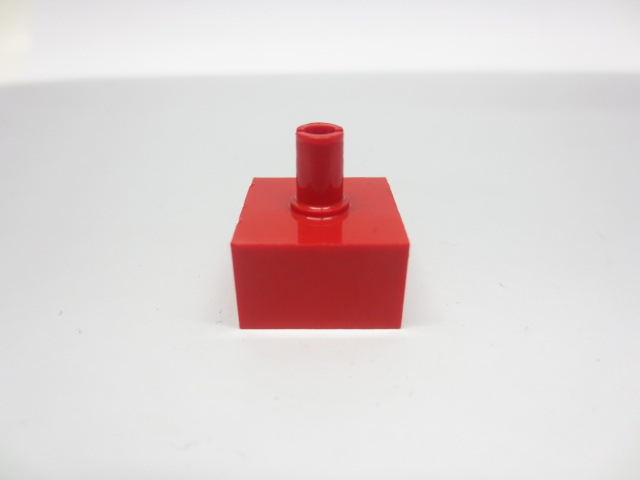 2x2x1 Stein mit Pin vertikal oben rot