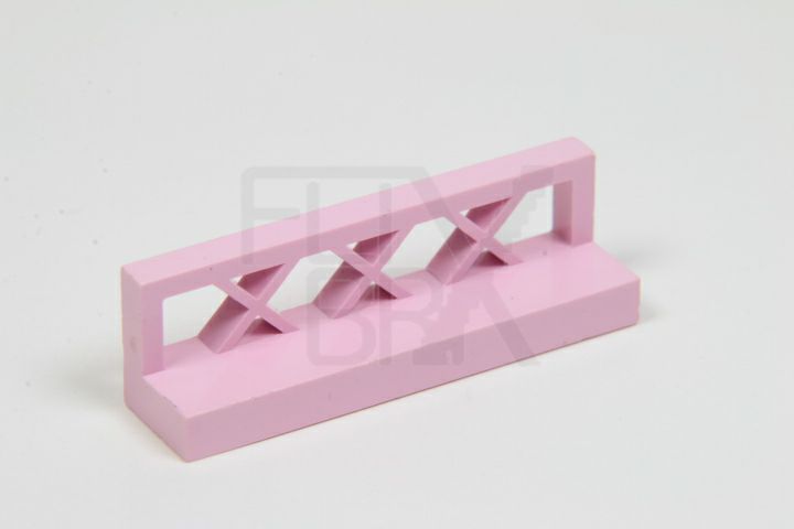 1x4x1 Zaun rosa