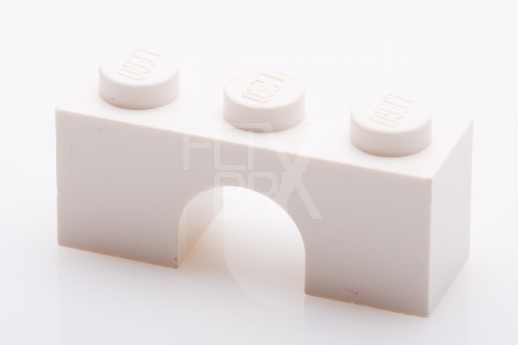 1x3 Bogenstein weiss