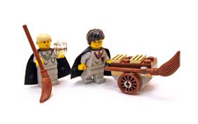 LEGO® Harry Potter Sorcerers Stone Set 4711 Flying Lesson 