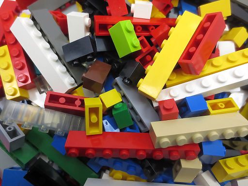 100 LEGO® Steine in einer tollen Mischung  1-reihig 